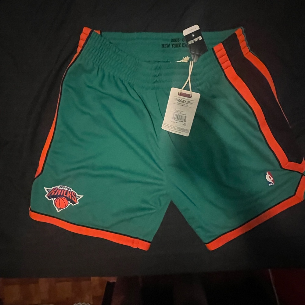 New York Knicks short size 2X brand new